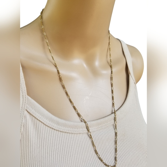 MONET 1940s DAINTY GOLDTONED FIGARO STYLE CHAIN NECKLACE - Picture 2 of 5